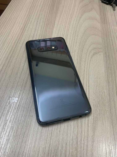 Samsung S10e. 128gb. 6gb. Ram