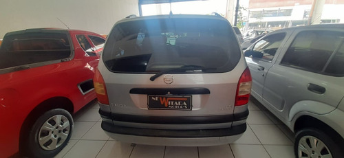 Imagem 4 de 8 de Chevrolet Zafira Confort 2.0 Flex 2007