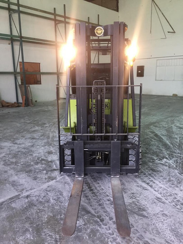 Montacargas Y Repuestos Clark Cg25 Yale Hyster Toyota