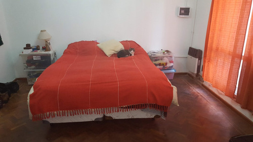 Casa De 4 Habitaciones En Venta En El Centro De La Ciudad De San Luis - Ideal Para Familia O Cualquier Tipo De Emprendimiento