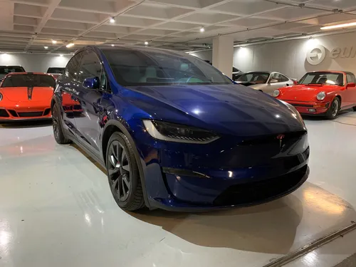 Tesla Model X Plaid 2023