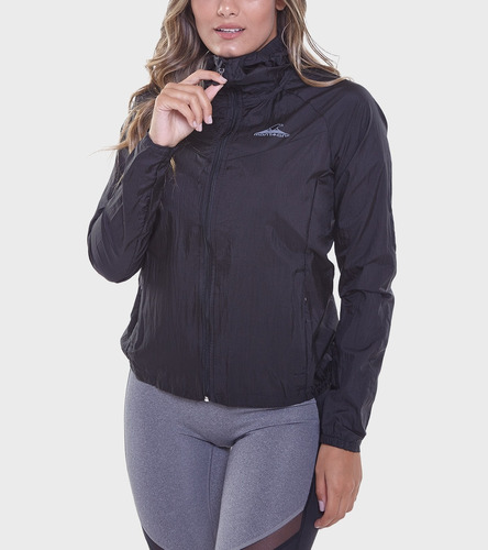 Campera Rompeviento Montagne Metric Mujer