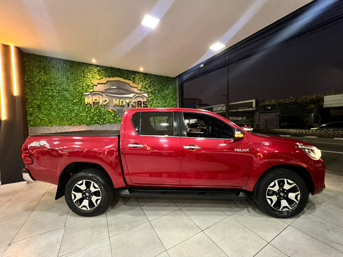 Toyota Hilux 2.8 Tdi Srx Cab. Dupla 4x4 Aut. 4p