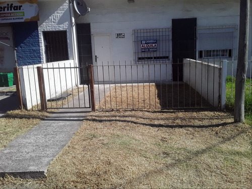 Casa Independiente De 1 Dormitorio En Las Piedras.