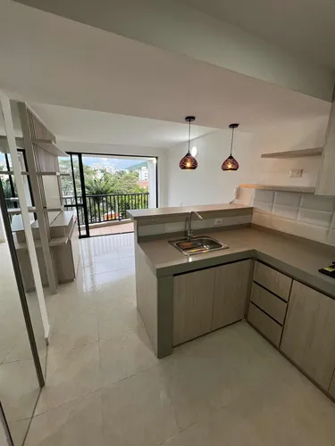 Alquilo Apartaestudio 35 M2 Nuevo En La Flora