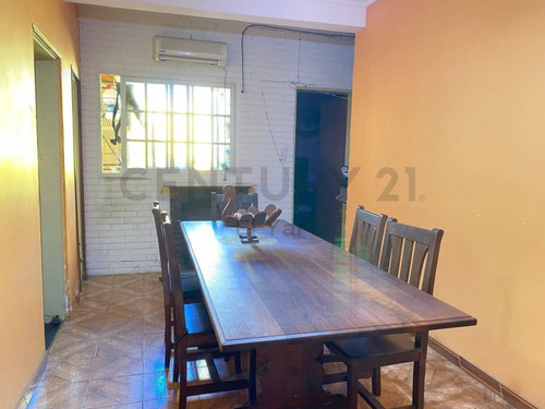 Imagen 11 de 30 de Venta Casa 5 Ambientes - Zona Avellaneda