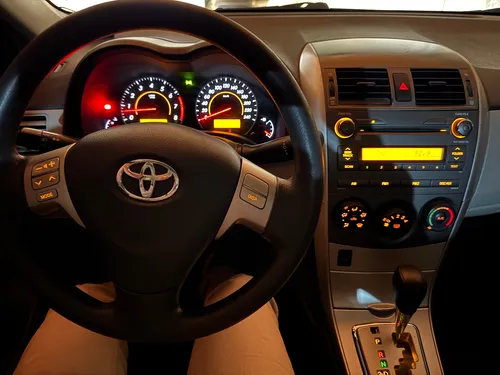 Toyota Corolla 1.8 Xei Automática