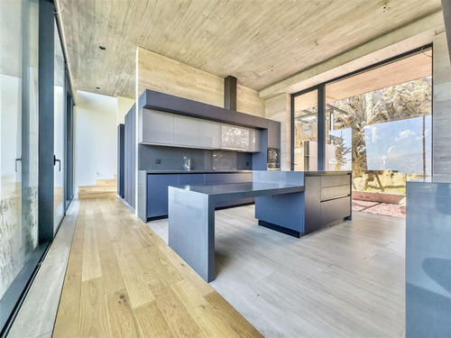 Nueva, En Condominio: Santa María De Manquehue