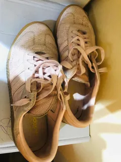 Remato Zapatillas adidas 38 (poco Uso)no Incluye Costo Envío