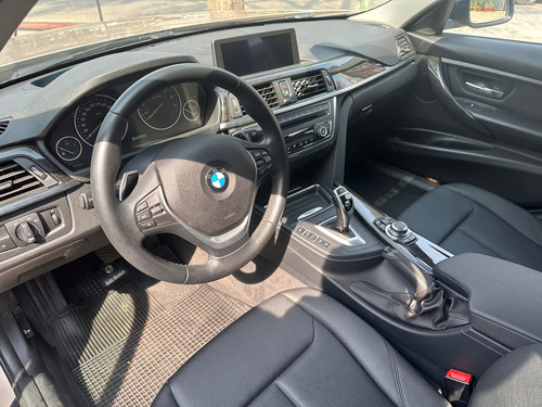 BMW Serie 3 2.0 328i Luxury 245cv