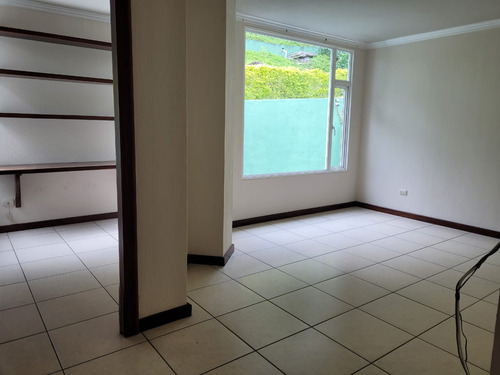 Imagen 30 de 30 de Venta Casa Q 1,430,000 En Ciudad Guatemala