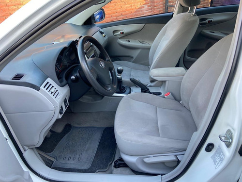 Toyota Corolla 2014 1.8 Xli Mt 136cv