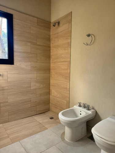 Casa En Venta 4 Ambientes, A Estrenar - Villa Robles - Pinamar