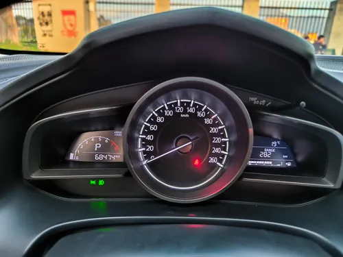 Mazda 3 2.0 Touring