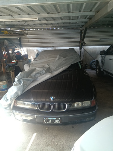 BMW Serie 5 4.4 540l Sedan
