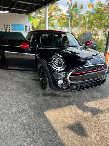 Mini Color Negro Hot Chilli S