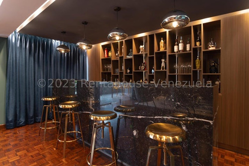 Carla Gonzalez Apartamento En Venta En La Urbanizacion El Rosal Mls #24-5494 Sc