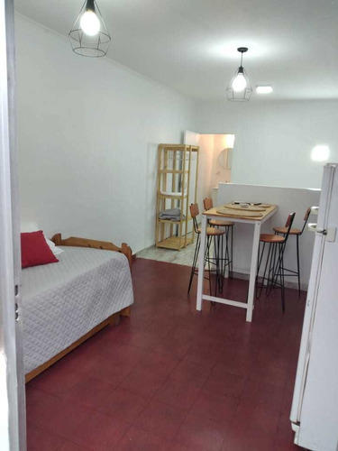 Imagen 2 de 14 de Moroty 1 - 2 - Monoambientes De Alquiler Temporario Por Dia/semana