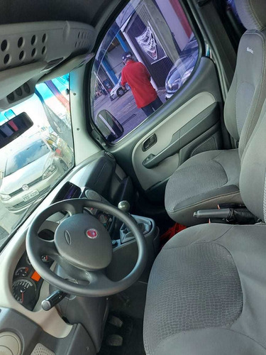 Fiat Doblò Adventure 1.8 16v (flex)