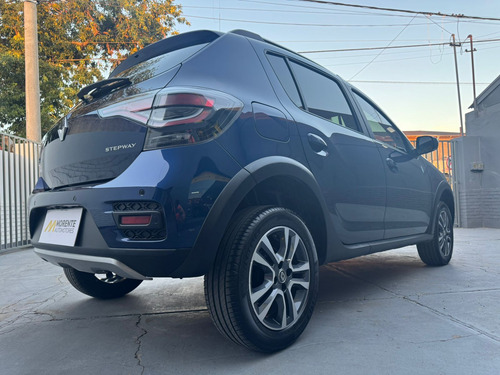 Renault Sandero Stepway Cab 2022- Juninautosmorente