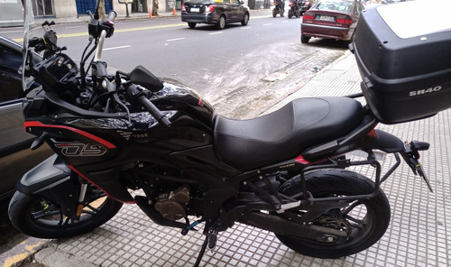 Color Negro, Cómo Nueva