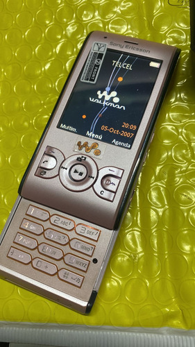 Sonyericsson W595 Edición Rosa. Slider. $1799.