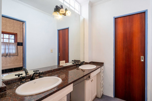 Imagen 27 de 30 de Casa En Venta En Saavedra Jardin Pileta Y Cocheras