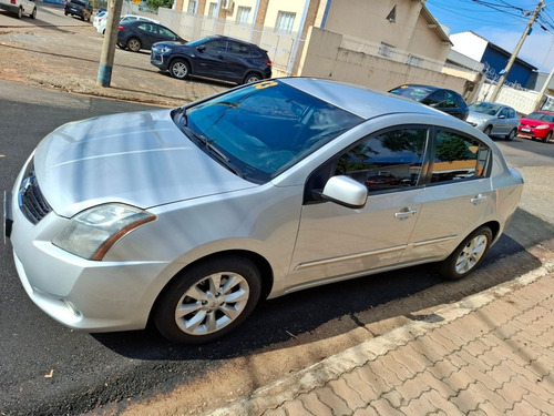 Nissan Sentra 2.0 S 16V Flex 4P Automático