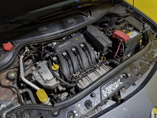 Renault MéGane Gratour 1.6 Dynamique Hi-flex 5p