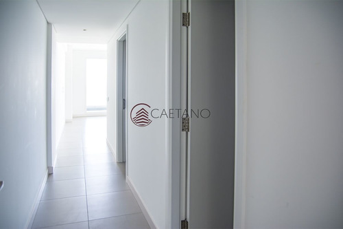 Imagen 11 de 30 de Hermoso Departamento En Venta Con Agradable Vista. - Punta Del Este Brava