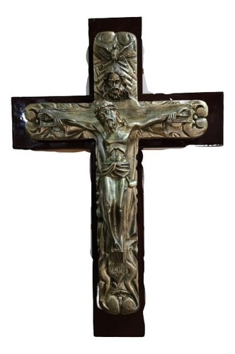 Cristo De Resina 60 Cm Cruz De Pared Color Metálico Trinidad