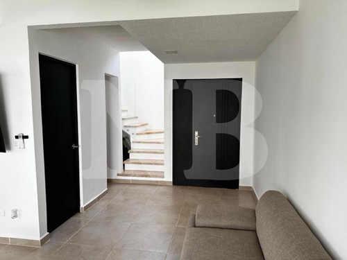 Casa En Venta En Residencial Izamal, 3 Recamaras, Cancún