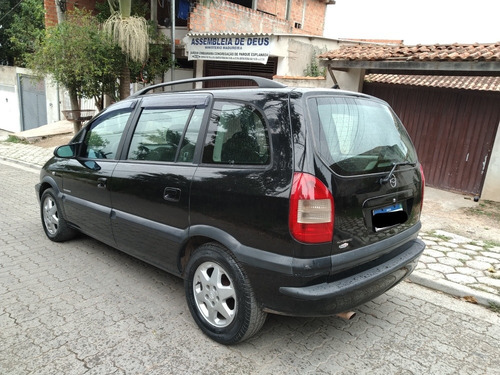 Chevrolet Zafira 2005 2.0 Elegance Flex Power Aut. 5p