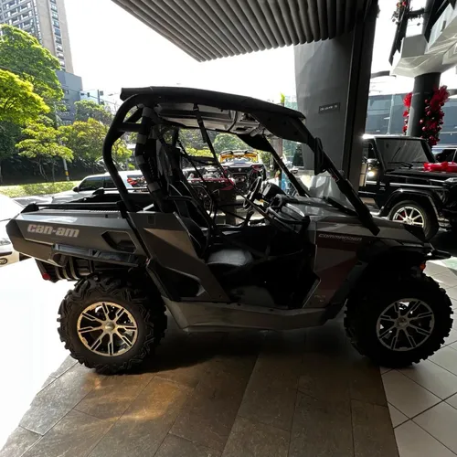 Can-am Commander 1000 Efi 4x4 2012