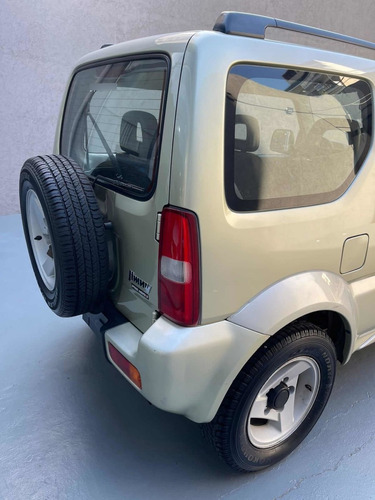 Imagen 15 de 21 de Suzuki Jimny 2000 1.3 Jlx 4x4