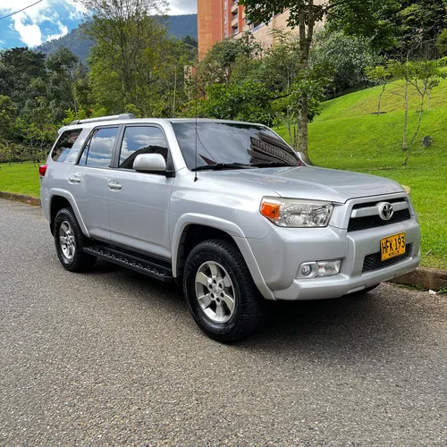 Toyota 4Runner 4.0 Sr5
