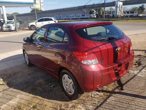 Imagen 3 de 10 de Alquiler De Autos En Montevideo 095018880.