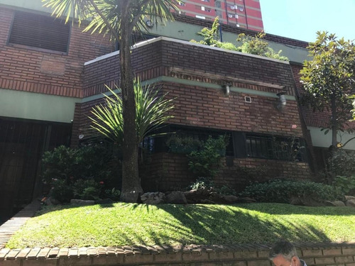  Venta!casa Triplex  Ambientes Dep. Cochera Y Baulera (velez Sarsfield)