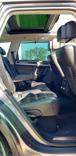 Imagen 7 de 15 de Volkswagen Touareg 2014 4.2 V8 Nave R Pikepeaks At