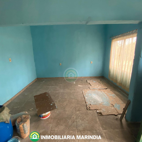 Alquilo Casa En Salinas Ubicado En Salinas Norte Con Parada De Bus En Frente.