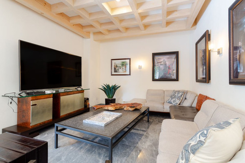 De Lujo En Pedregal, Diseño Artigas