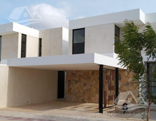 Casa En Venta En Merida Temozon Norte Simaruba Ihzl3615