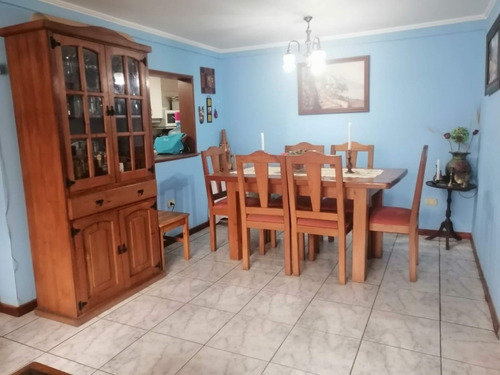 Hermosa Casa De 1 Piso. Rebajada