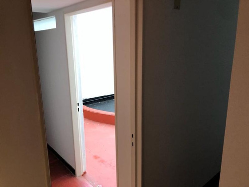 Imagen 9 de 11 de Venta De Oficina En 63 E/ 2 Y 3