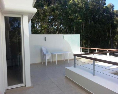 Apartamento En Alquiler Por Temporada De 1 Dormitorio En Solanas