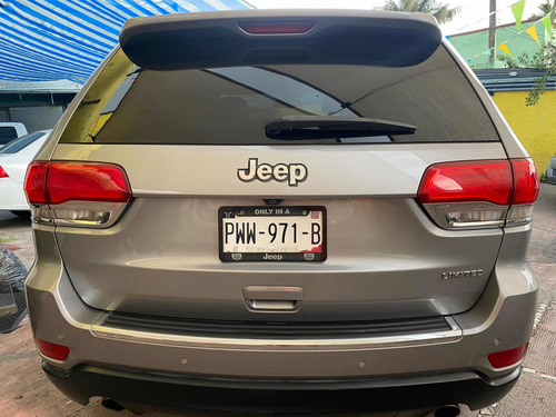 Imagen 8 de 15 de Jeep Grand Cherokee 5.7 Limited V8 At 2015