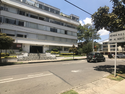 Venta Apartamento Con Terraza Para Remodelar En El Chicó