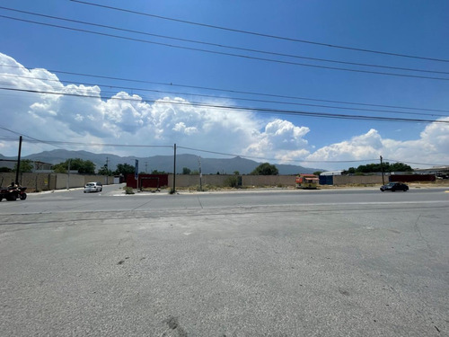 Renta De Terreno Comercial En Saltillo, Coahuila. En Ave. Manuel Perez Treviño (fray Landín) Agua Potable, Red De Drenaje Y Alcantarillado, Red De Electrificación, Alumbrado Público