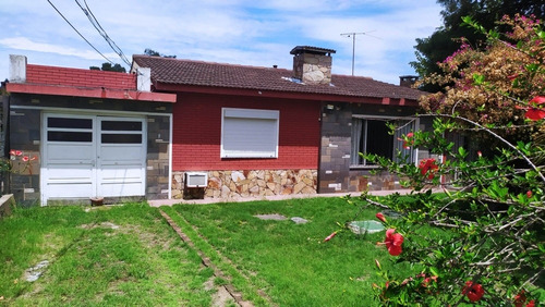 Sólida 2 Dorm, 2 Baños Y Apto Alquilado