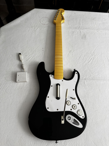Nintendo Wii Wireless Guitar Fender Stratocaster Rock Band 1 (Usado)